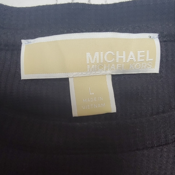 MICHAEL KORS Lace Up Shoulder Long Sleeve Shirt - Picture 7 of 12